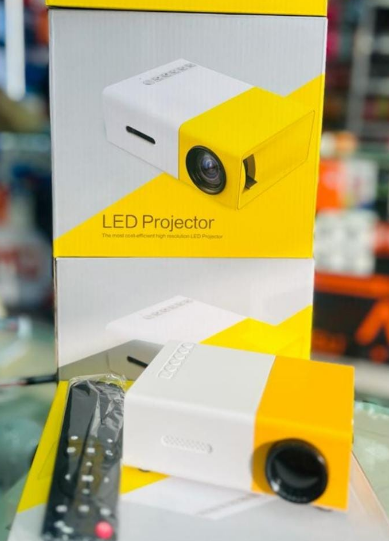 Nuevo Mini Cine Portátil LED